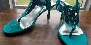 Turquoise embellished shoes